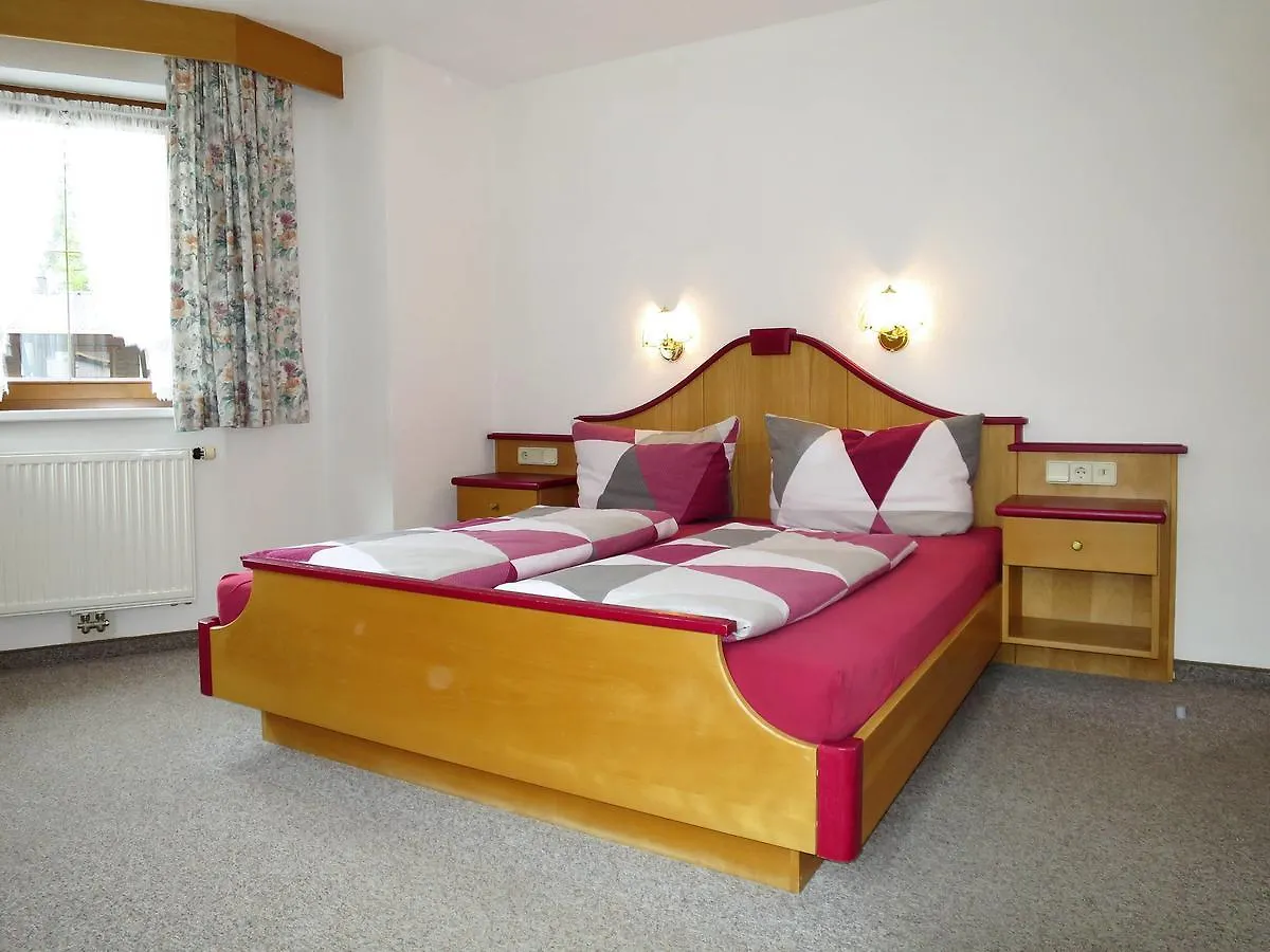 Haus Rosi 300W Hotel Solden 0*,  Austria